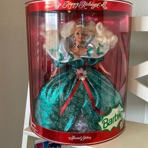 NIB Green Happy Holidays 1995 Special Edition Vintage Mattel Barbie Doll